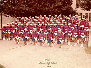 Lassos_0005_Layer 2.jpg